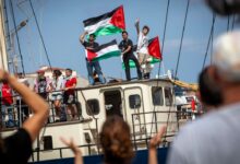 global-sumud-flotilla:-Σάλπαρε-από-τη-Σικελία-ο-στόλος-«ζωής»-για-τη-Γάζα
