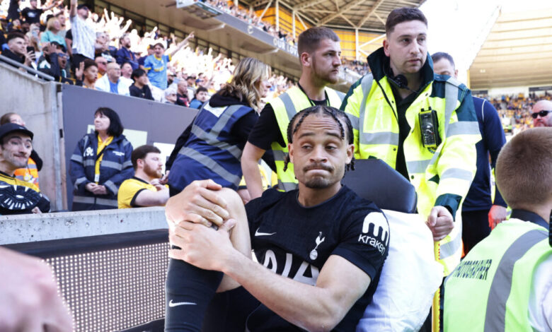 Σοκ-σε-Τότεναμ-και-Εθνική-Ολλανδίας:-Ο-Τσάβι-Σίμονς-υπέστη-ρήξη-χιαστού-και-χάνει-το-Μουντιάλ