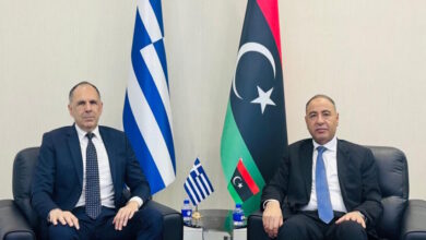 Διπλωματικές-πηγές-για-επίσκεψη-Γεραπετρίτη-στη-Λιβύη:-Στο-τραπέζι-θαλάσσιες-ζώνες,-μεταναστευτικό-και-επενδύσεις