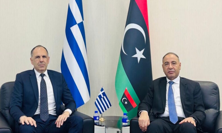 Διπλωματικές-πηγές-για-επίσκεψη-Γεραπετρίτη-στη-Λιβύη:-Στο-τραπέζι-θαλάσσιες-ζώνες,-μεταναστευτικό-και-επενδύσεις