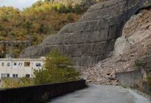 Γλύστρα-Τρικάλων:-5-μήνες-αποκλεισμένος-ο-οικισμός-–-ερώτηση-στη-Βουλή