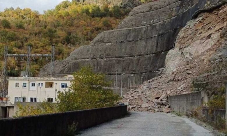 Γλύστρα-Τρικάλων:-5-μήνες-αποκλεισμένος-ο-οικισμός-–-ερώτηση-στη-Βουλή