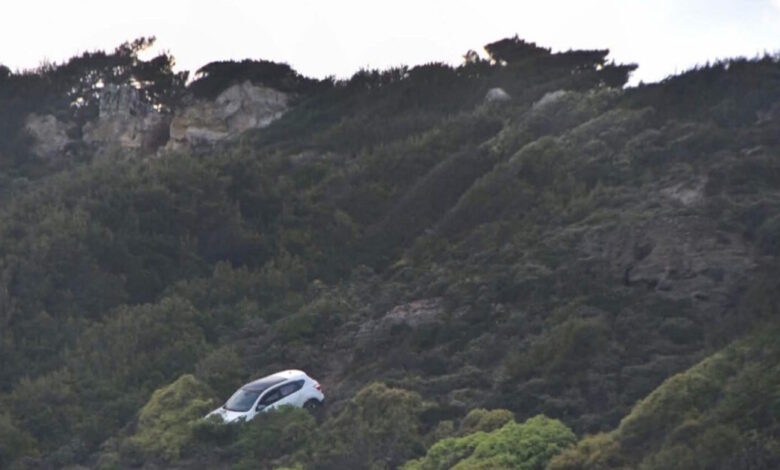 Ρόδο:-Προσπάθησε-να-ρίξει-αυτοκίνητο-σε-γκρεμό-έχοντας-μέσα-την-σύζυγο-και-το-παιδί-τους