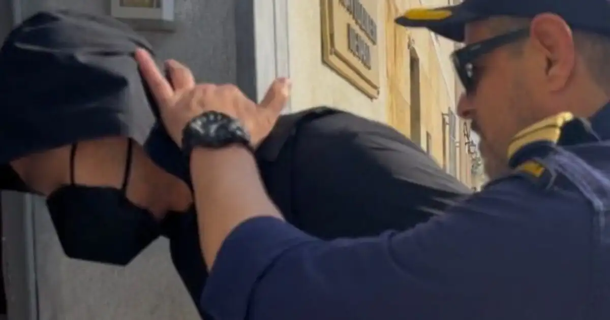 Άγιος-Δημήτριος:-Στο-Ναυτοδικείο-ο-20χρονος-δράστης-της-δολοφονίας-του-27χρονου