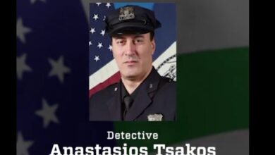 Νέα-Υόρκη:-Οδός-ονομάστηκε-σε-«anastasios-tsakos»,-προς-τιμήν-Έλληνα-αστυνομικού-μετά-τη-δολοφονία-του