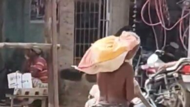 Ινδία:-Ξέθαψε-την-αδερφή-του-και-πήγε-τον-σκελετό-της-στην-τράπεζα-για-να-αποδείξει-ότι-είχε-πεθάνει