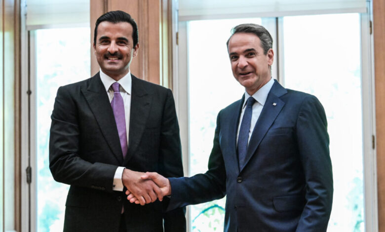 Συνάντηση-Μητσοτάκη-με-τον-Εμίρη-του-Κατάρ-την-Τετάρτη-στο-Μαξίμου:-Στο-επίκεντρο-επενδύσεις-και-ενέργεια