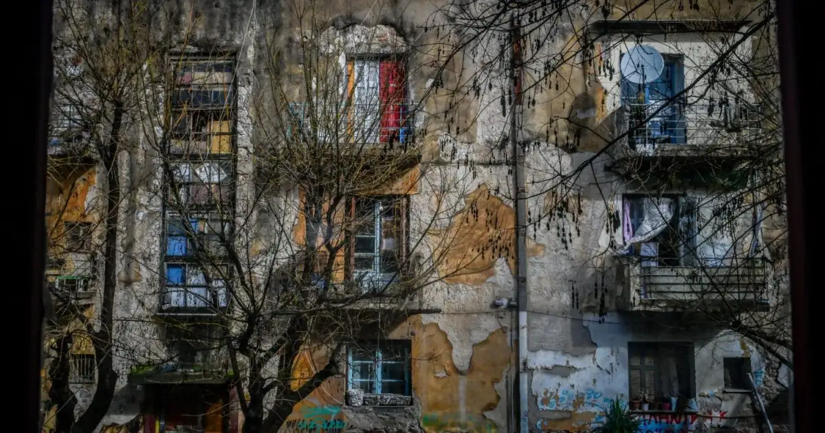 Περιφέρεια-Αττικής-για-Προσφυγικά:-«Δεν-υφίσταται-κανένα-σενάριο-κατεδάφισης,-εγκατάλειψης-ή-εμπορευματοποίησης»