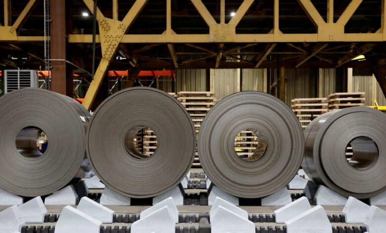 Το-Ιράν-απαγορεύει-τις-εξαγωγές-χάλυβα-μετά-τα-πλήγματα-σε-βιομηχανικές-εγκαταστάσεις