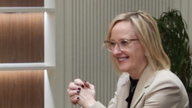 Παραιτείται-η-πρέσβης-των-ΗΠΑ-στην-Ουκρανία-λόγω-διαφωνιών-με-τον-Ντόναλντ-Τραμπ