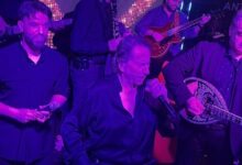 o-Μάκης-Χριστοδουλόπουλος-προκάλεσε-πανικό-ως-βιρτουόζος-του-κλαρίνου-στο-«antamoma»