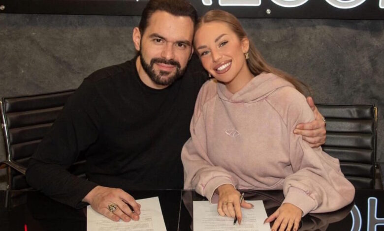 Η-Ανδρομάχη-ανανέωσε-το-συμβόλαιό-της-με-την-panik-records