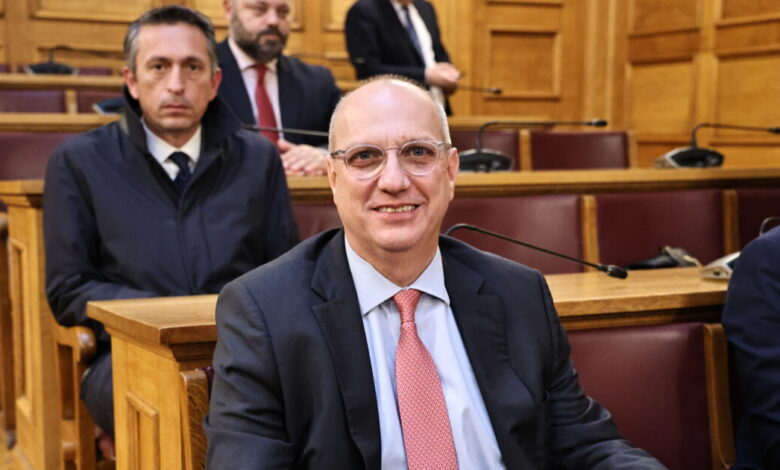 Νέα-Δημοκρατία:-Γαλάζιο-αντάρτικο-με-ανοιχτή-επιστολή-5-βουλευτών-για-το-«επιτελικό-κράτος»