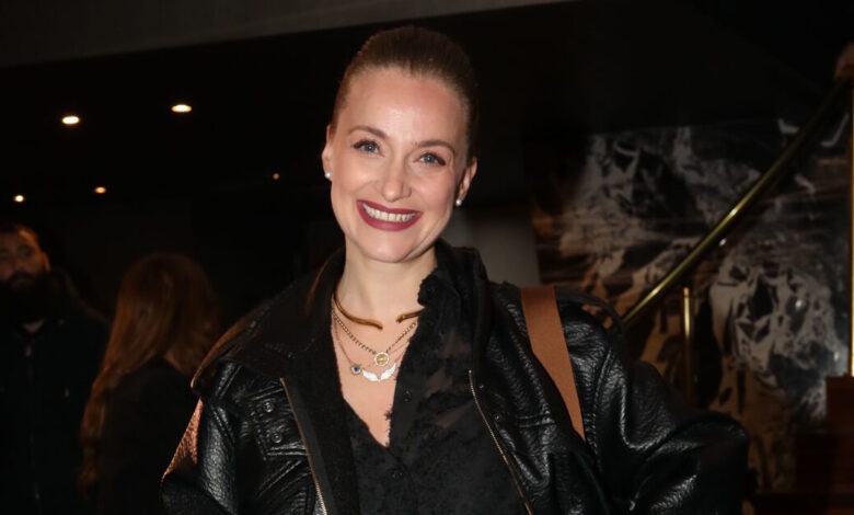 Λένα-Δροσάκη:-«Από-θαύμα-ζούμε-και-οι-δύο,-γέννησα-στον-8ο-μήνα»