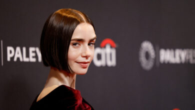 Ο-Κυριάκος-Μητσοτάκης-επιβεβαίωσε-ότι-το-emily-in-paris-έρχεται-στη-Μύκονο-για-γυρίσματα-–-Η-ατάκα-στο-υπουργικό