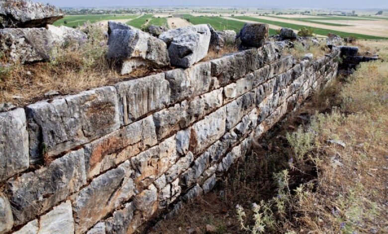 Προχωρούν-τα-έργα-αποκατάστασης-και-ανάδειξης-στην-ακρόπολη-της-Αρχαίας-Πέλιννας