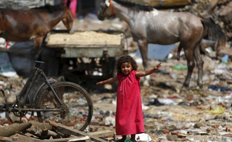 Στο-δρόμο-της-φτώχειας-εξωθεί-30-εκατ.-ανθρώπους-ο-πόλεμος-στο-Ιράν