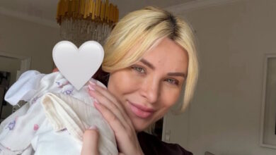 Κατερίνα-Καινούργιου:-Έξαλλη-με-τις-φωτογραφίες-ai-της-κόρης-της-που-έχουν-κυκλοφορήσει-–-«Αυτό-δεν-είναι-δικό-μου-παιδί»