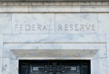 Η-fed-διατήρησε-αμετάβλητα-τα-επιτόκια-για-3η-διαδοχική-συνεδρίαση-και-την-τελευταία-του-Πάουελ