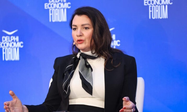 charlotte-foucteau:-Η-αξία-του-ανθρώπου-στην-εποχή-της-Τεχνητής-Νοημοσύνης