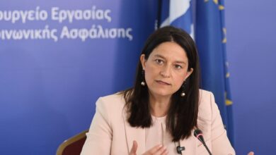 Κεραμέως-κατά-Ανδρουλάκη:-Θα-μπορούσε-να-μην-έχει-καταψηφίσει-τη-δυνατότητα-για-4ημερη-εργασία