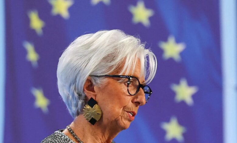 Η-ΕΚΤ-αναβάλει-την-αύξηση-των-επιτοκίων-–-Ροκανίζει-το-χρόνο-για-να-υπολογίσει-καλύτερα-το-ρίσκο-του-πολέμου