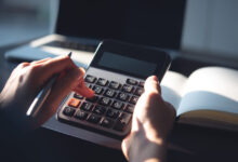 Διογκωμένα-τα-ληξιπρόθεσμα-χρέη-στην-εφορία-–-Δύσκολη-η-εξίσωση-για-τις-72-δόσεις