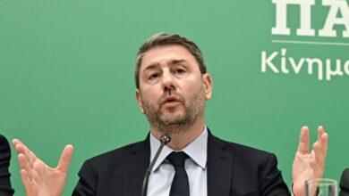 Το-ΠΑΣΟΚ-καταθέτει-πρόταση-για-εξεταστική-στις-αρχές-της-εβδομάδας-–-Πολιτικό-θρίλερ-για-τις-υποκλοπές