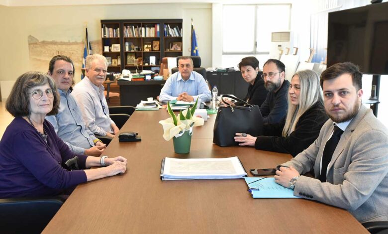 Λάρισα:-Στήριξη-Κουρέτα-για-διάσωση-ιστορικών-κτιρίων