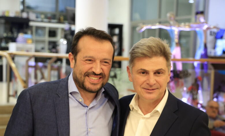 Νίκος-Παππάς-για-προσχώρηση-Νικόλα-Φαραντούρη-στα-ΠΑΣΟΚ:-«Ας-κριθεί-ο-καθένας-με-τις-επιλογές-του»