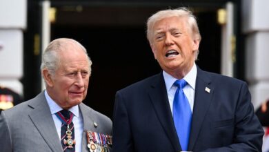 Τραμπ-για-Κάρολο:-«Είναι-ο-φοβερότερος-από-τους-βασιλιάδες»