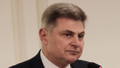 Φαραντούρης:-«Ο-ΣΥΡΙΖΑ-άλλαξε-3-αρχηγούς,-εγώ-δεν-άλλαξα-τις-θέσεις-μου»