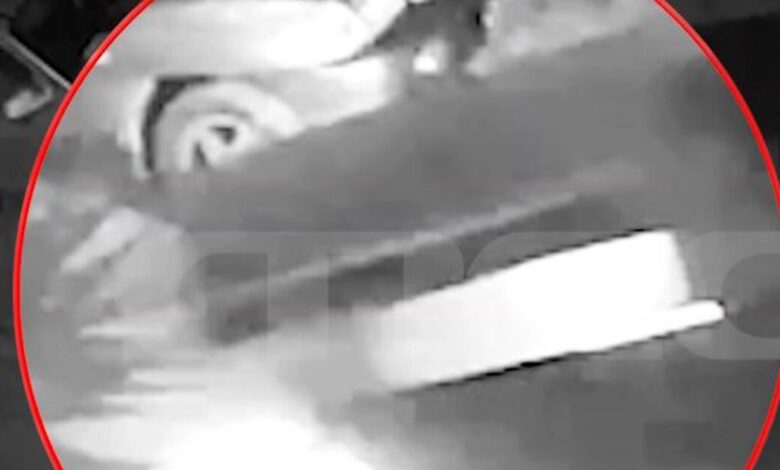 Αρτέμιδα:-Βίντεο-–-ντοκουμέντο-από-κλοπή-ΑΤΜ,-το-φόρτωσαν-σε-αγροτικό-και-εξαφανίστηκαν