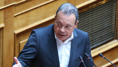 Καρφιά-Φάμελλου-για-ΠΑΣΟΚ:-«Θα-τους-ανατρέψουμε-ή-θα-συνεργαστείτε-μαζί-τους;»