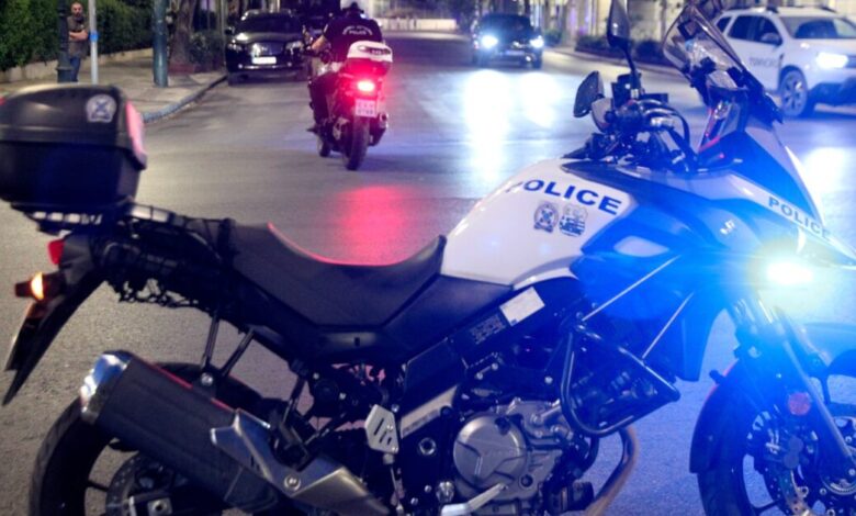 37χρονος-με-μηχανή-έτρεχε-με-240χλμ/ώρα-στην-Παλαιά-Εθνική-Οδό-Ελευσίνας-Θήβας,-ταυτοποιήθηκε-από-βίντεο-που-ανέβασε-στα-social-media