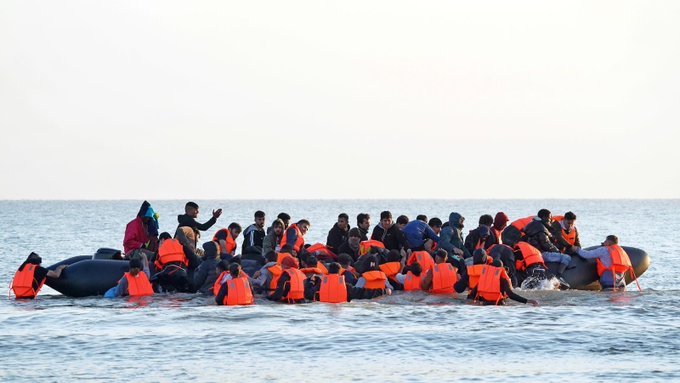 Δύο-γυναίκες-πέθαναν-σε-απόπειρα-διάσχισης-της-Μάγχης-από-τη-Γαλλία-στη-Βρετανία