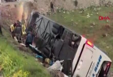 Τουρκία:-Τέσσερις-νεκροί-και-15-τραυματίες-από-πτώση-λεωφορείου-σε-χαράδρα