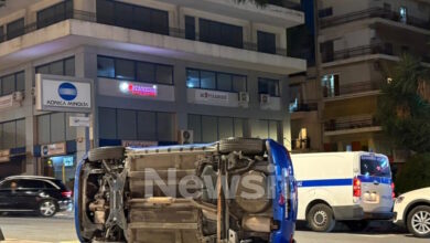 Κάτω-Πατήσια:-Αυτοκίνητο-τούμπαρε-στη-μέση-του-δρόμου-–-Δείτε-εικόνες