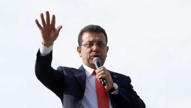 Ιμάμογλου-σε-φον-ντερ-Λάιεν:-Μη-μας-συγκρίνετε-με-Ρωσία-και-Κίνα