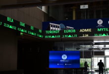 Χρηματιστήρια:-Προσδοκίες-για-ειρήνη-στη-Μέση-Ανατολή-δίνουν-ώθηση-στις-μετοχές-–-Το-2%-άγγιξε-η-άνοδος-στην-Αθήνα