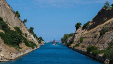 Συναγερμός-για-15χρονη-που-έπεσε-στον-Ισθμό-της-Κορίνθου