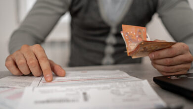Εξωδικαστικός:-Άλμα-51%-στις-ρυθμίσεις-χρεών-και-νέο-«παράθυρο»-για-την-πρώτη-κατοικία
