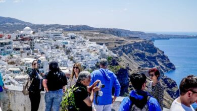 Τουρισμός:-Ρεκόρ-αφίξεων-και-ταξιδιωτικών-εισπράξεων-μειωμένες-όμως-οι-διανυκτερεύσεις-το-2025