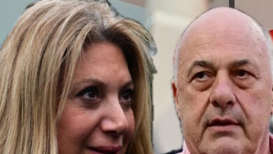 Μπέος-κατά-Καρυστιανού:-«Εκμεταλλεύεται-τον-θάνατο-του-παιδιού-της-για-πολιτικούς-λόγους»