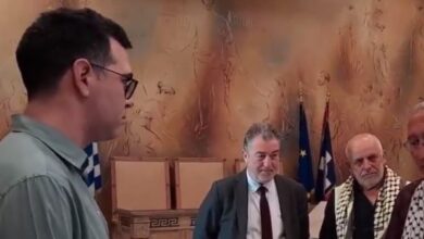Πειθαρχική-έρευνα-από-το-υπουργείο-Εσωτερικών-για-την-ορκωμοσία-του-Πέτρου-Κωνσταντίνου-στον-Δήμο-Αθηναίων
