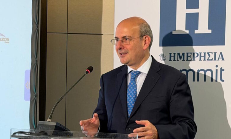 Κωστής-Χατζηδάκης:-Παραγωγικότητα,-επενδύσεις-και-αξιολόγηση-στο-επίκεντρο-των-νέων-μεταρρυθμίσεων