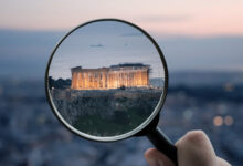 Ελληνική-οικονομία:-Χρονιά-–-τεστ-το-2027-για-ανάπτυξη,-τράπεζες-και-νοικοκυριά