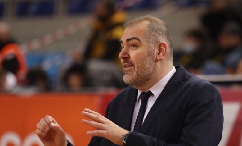 Ο-Στέφανος-Δέδας-επέστρεψε-στο-διαμέρισμά-του-στο-Τελ-Αβίβ-και-βρήκε-άλλη-οικογένεια-να-μένει-μέσα