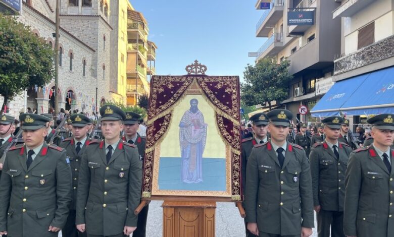 h-λιτάνευση-της-Κάρας-του-πολιούχου-των-Τρικάλων-Αγίου-Βησσαρίωνα-(φωτο)