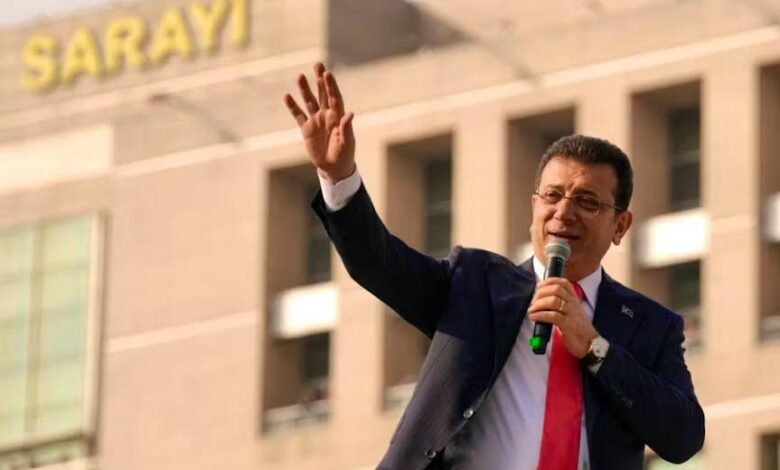 Τουρκία:-«Αυλαία»-στη-δίκη-Ιμάμογλου-για-«πολιτική-κατασκοπεία»